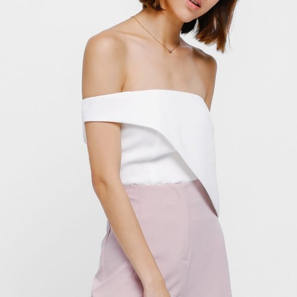 Love Bonito Ovianne Off Shoulder Asymmetrical Top - Picture 2 of 4